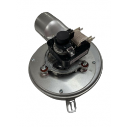 MOTEUR FUMÉE