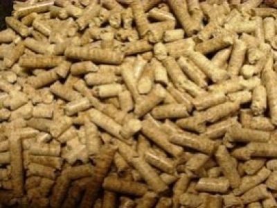 Des pellets fabriqués avec palettes usagées, l’idée innovante pour fabriquer des